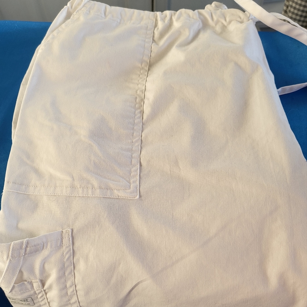 White scrub pants, 2XL